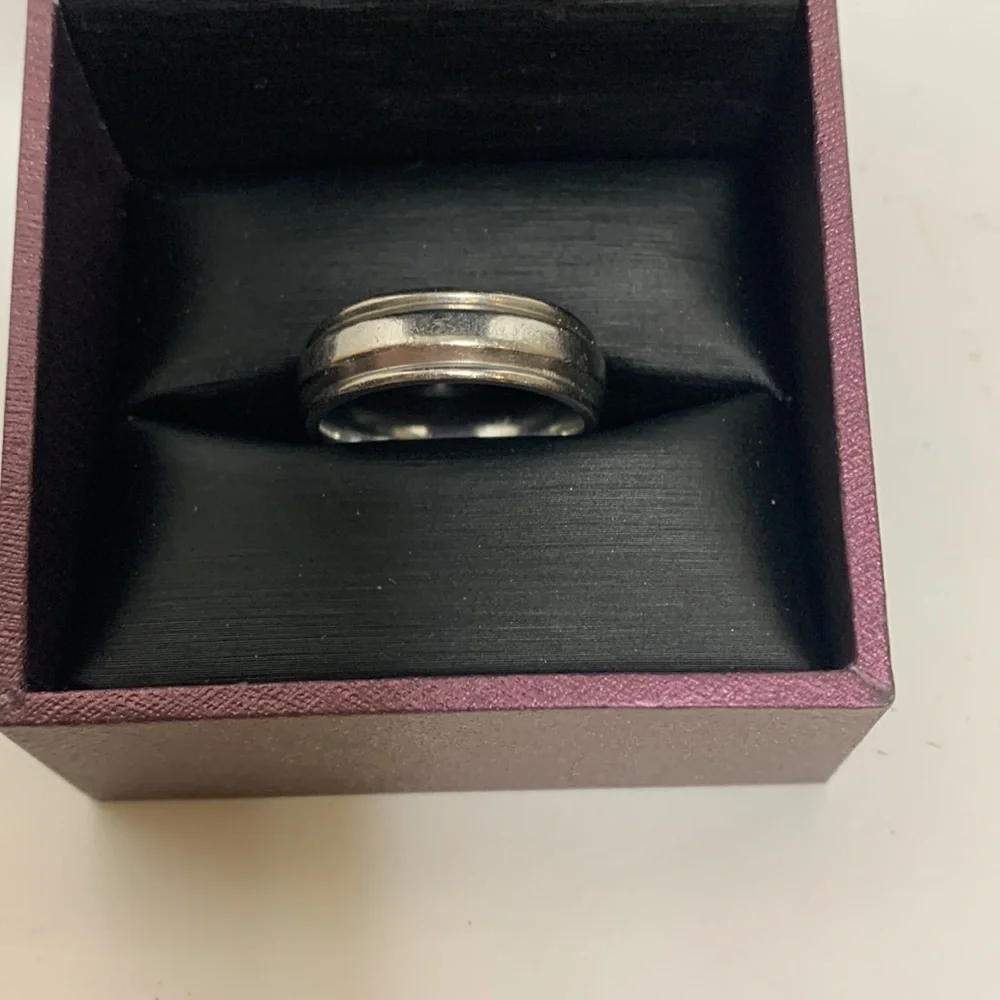 Gordon’s Jewelers | Silver Simple Mens Steel Ring | Engagement Wedding Promise - Picture 4 of 6